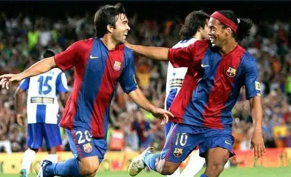 他在世界足 他在世界足